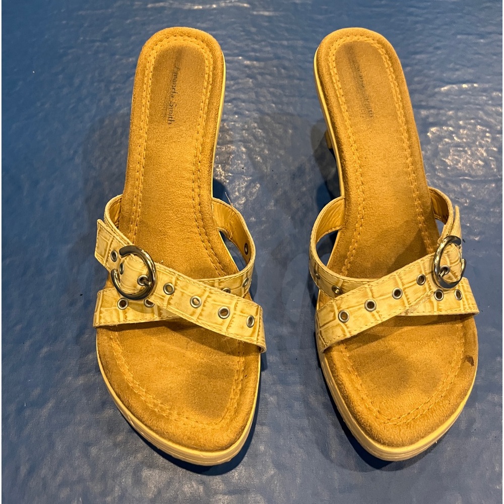 Amanda Smith sandals